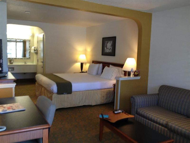 Holiday Inn Express Redwood City Central By Ihg Dış mekan fotoğraf