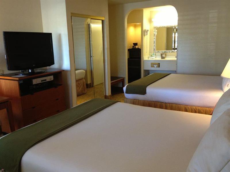 Holiday Inn Express Redwood City Central By Ihg Dış mekan fotoğraf